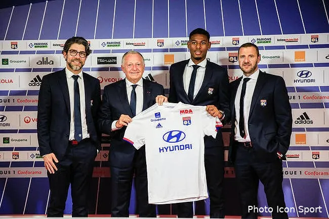 ol reine adelaide un transfert pas fair play ol lyon un choix plus que logique pour jeff reine adelaide icon bia 160819 11 22 261711262425