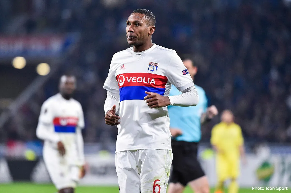 ol reunion d urgence a lyon pour ce dossier tres chaud du mercato iconsport icon laf 150218 11 21224879
