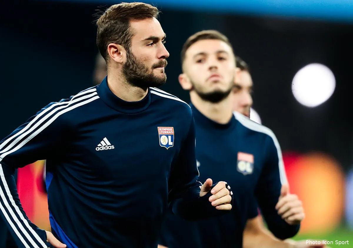 ol reunion d urgence entre lyon et berlin pour tousart icon sputnik 6087132 hr en275949