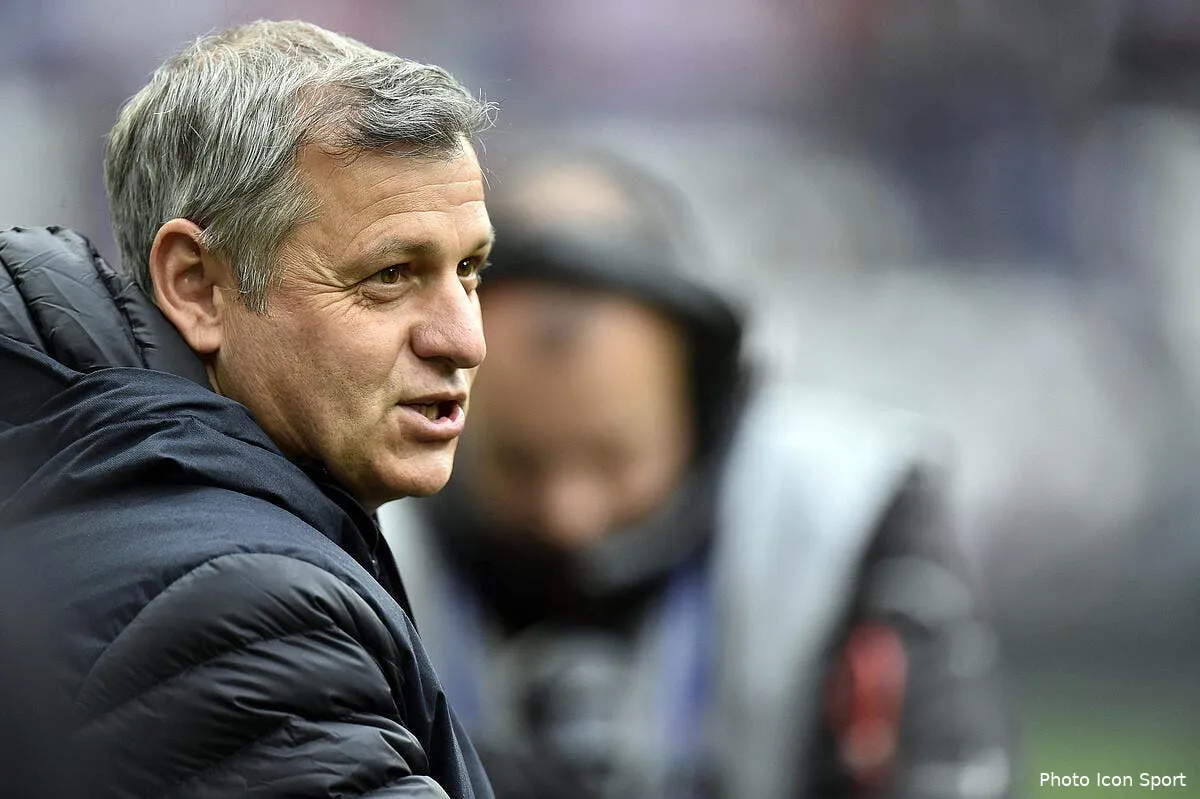 ol riolo reclame une pointure etrangere a la place de genesio a l ol iconsport laf 070517 13 15180070