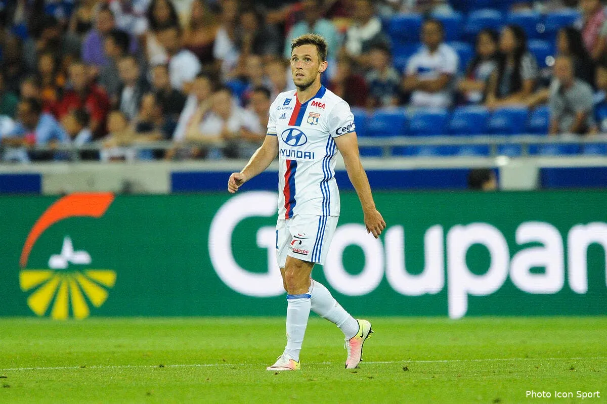 ol rybus demande a lyon de virer genesio sinon rybus 2183323