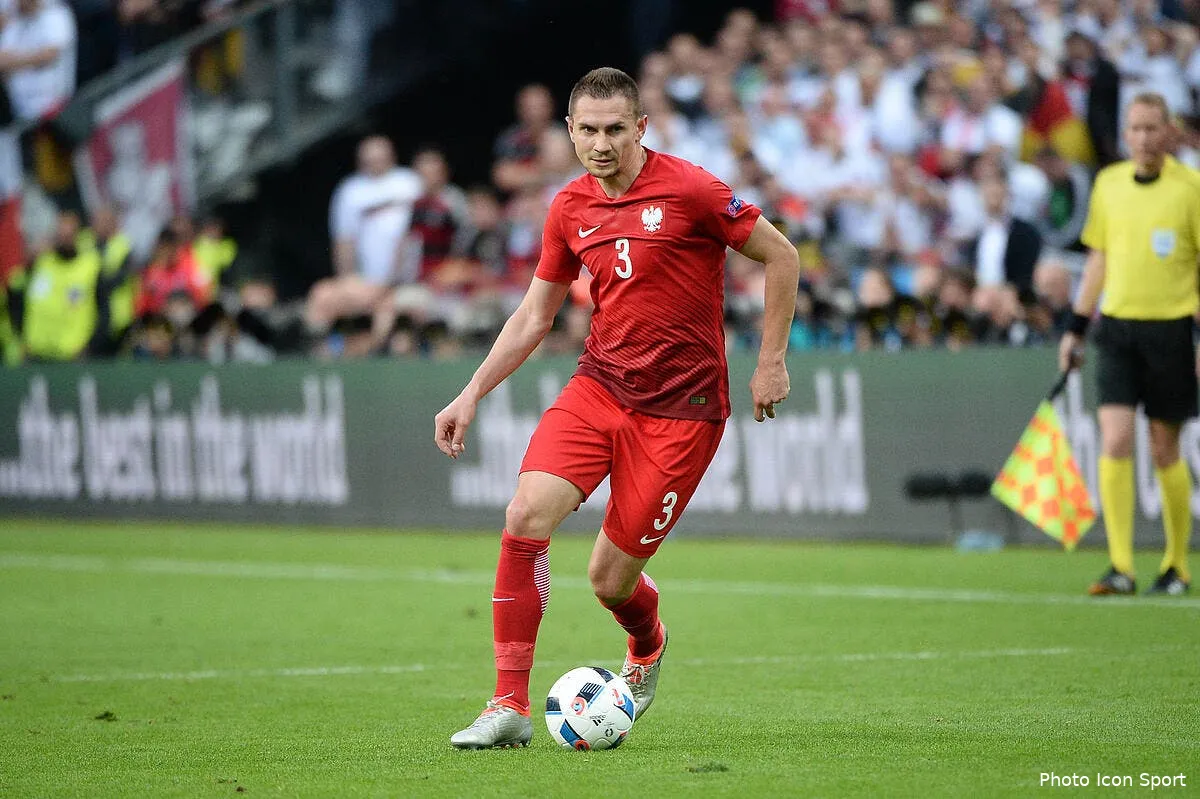 ol rybus tente d attirer un nouveau polonais a bordeaux jedrzejczyk147594