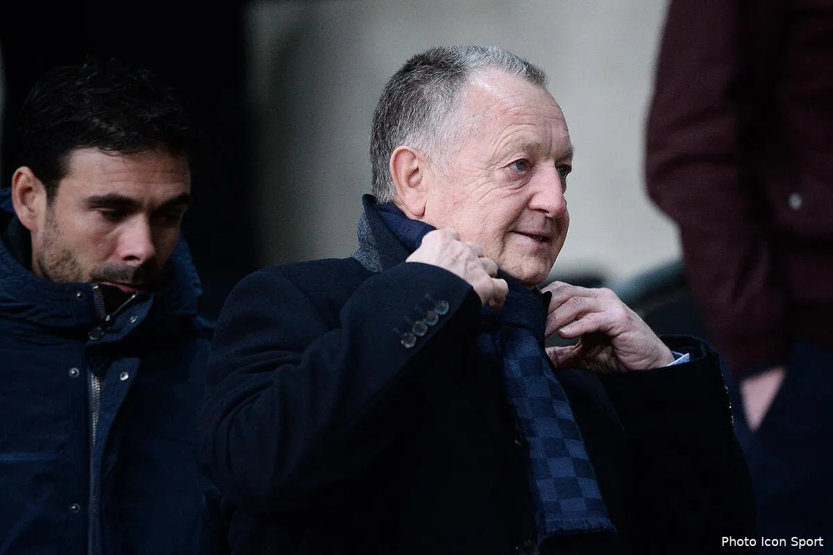 ol sco aulas chabane les president au piquet pour un match iconsport nlg 130316 17 112138300