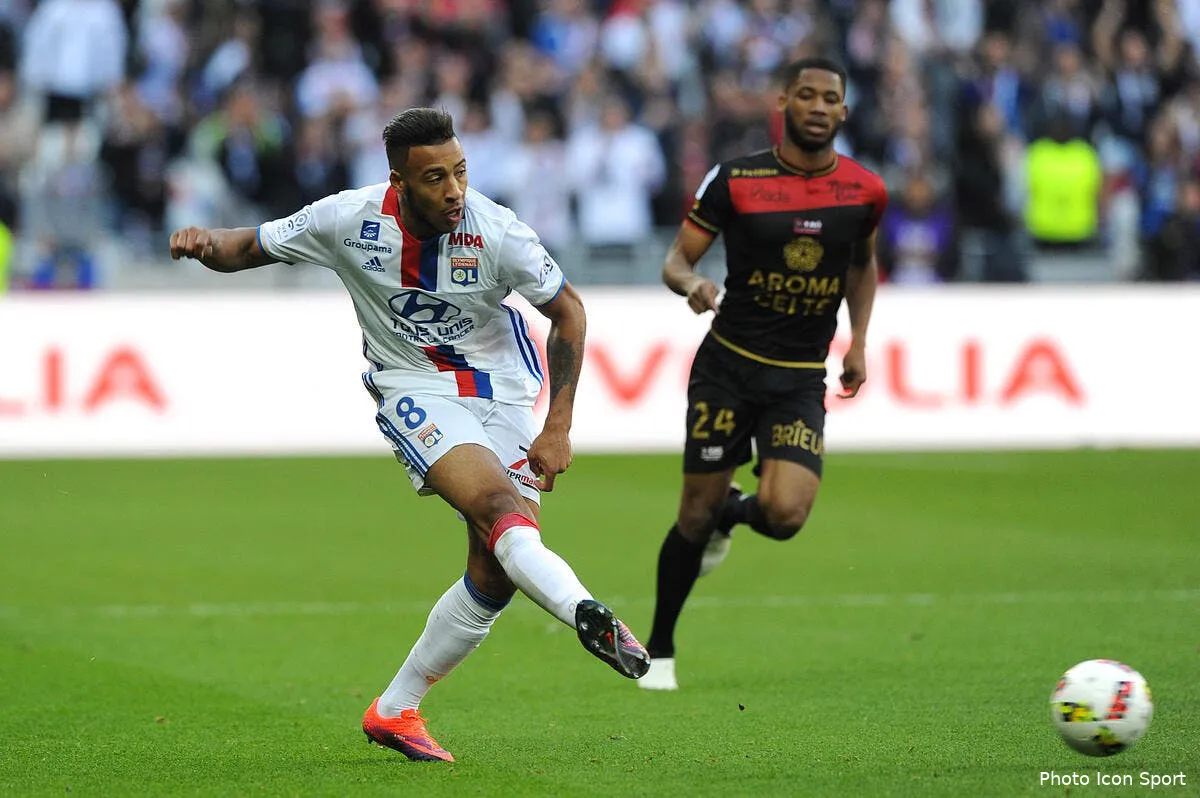ol son faux depart a naples la crise lyonnaise tolisso s explique iconsport jpt 221016 08 78158888