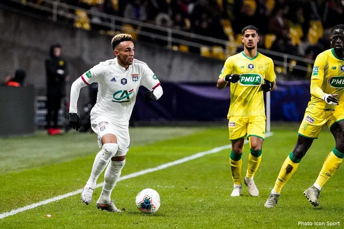 ol stupide ce lyonnais prend un gros tacle icon lem 180120 08 16275841