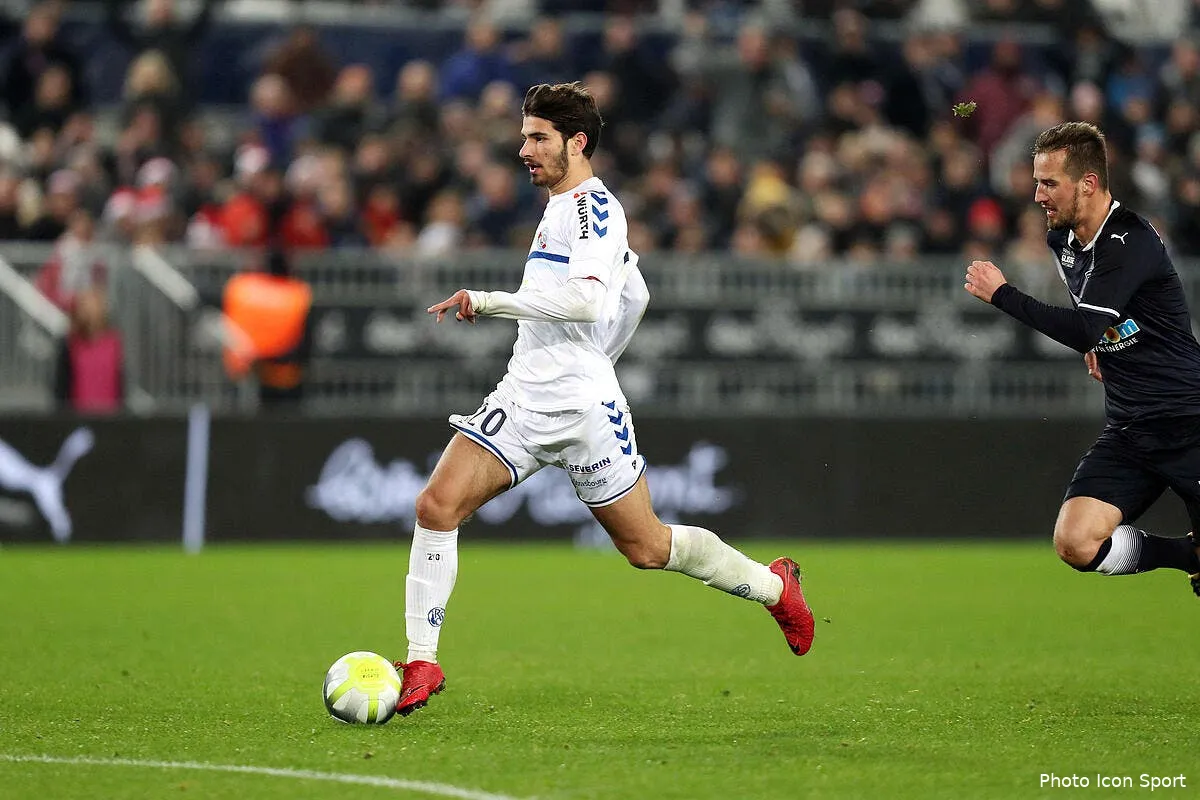 ol terrier a l ol aulas fait une confidence iconsport icon blo 081217 04 19206391