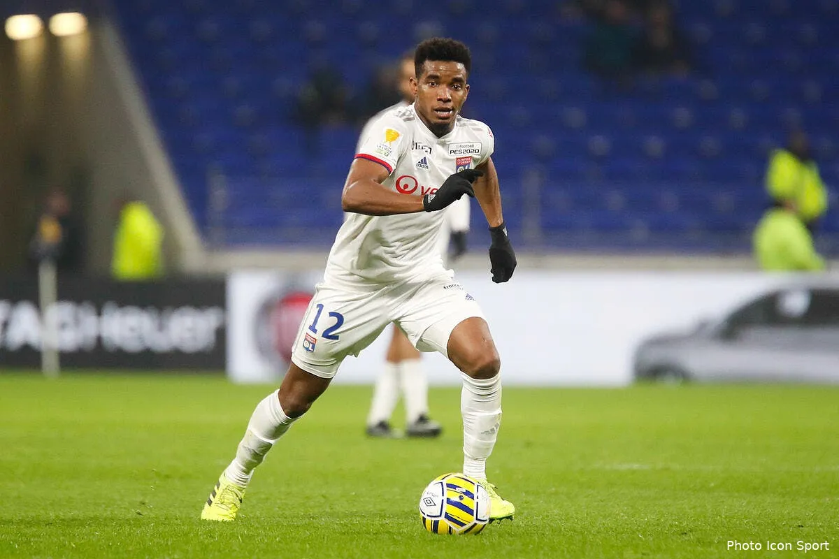 ol thiago mendes a un jumeau qui sort tous les soirs romain molina se marre icon 25i9786 copie277427