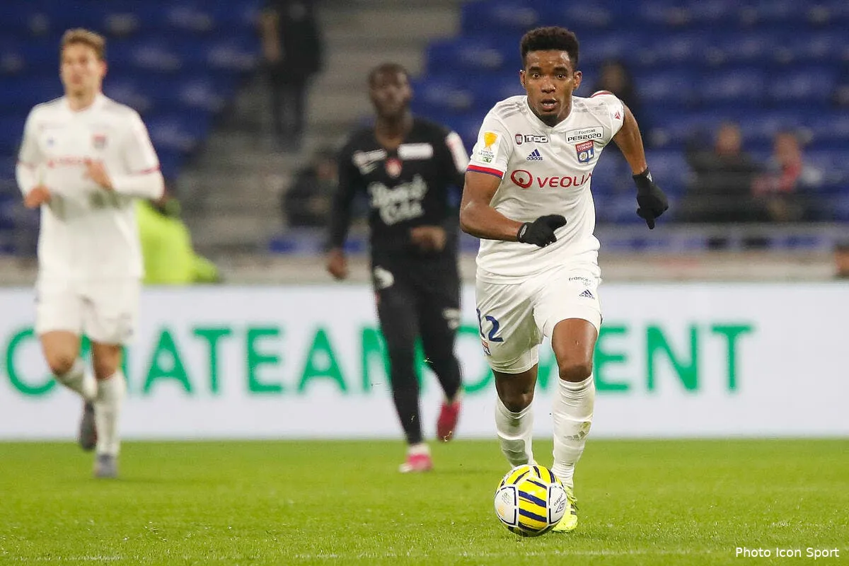 ol thiago mendes le flop du mercato brutalement attaque icon 25i9612 copie277269