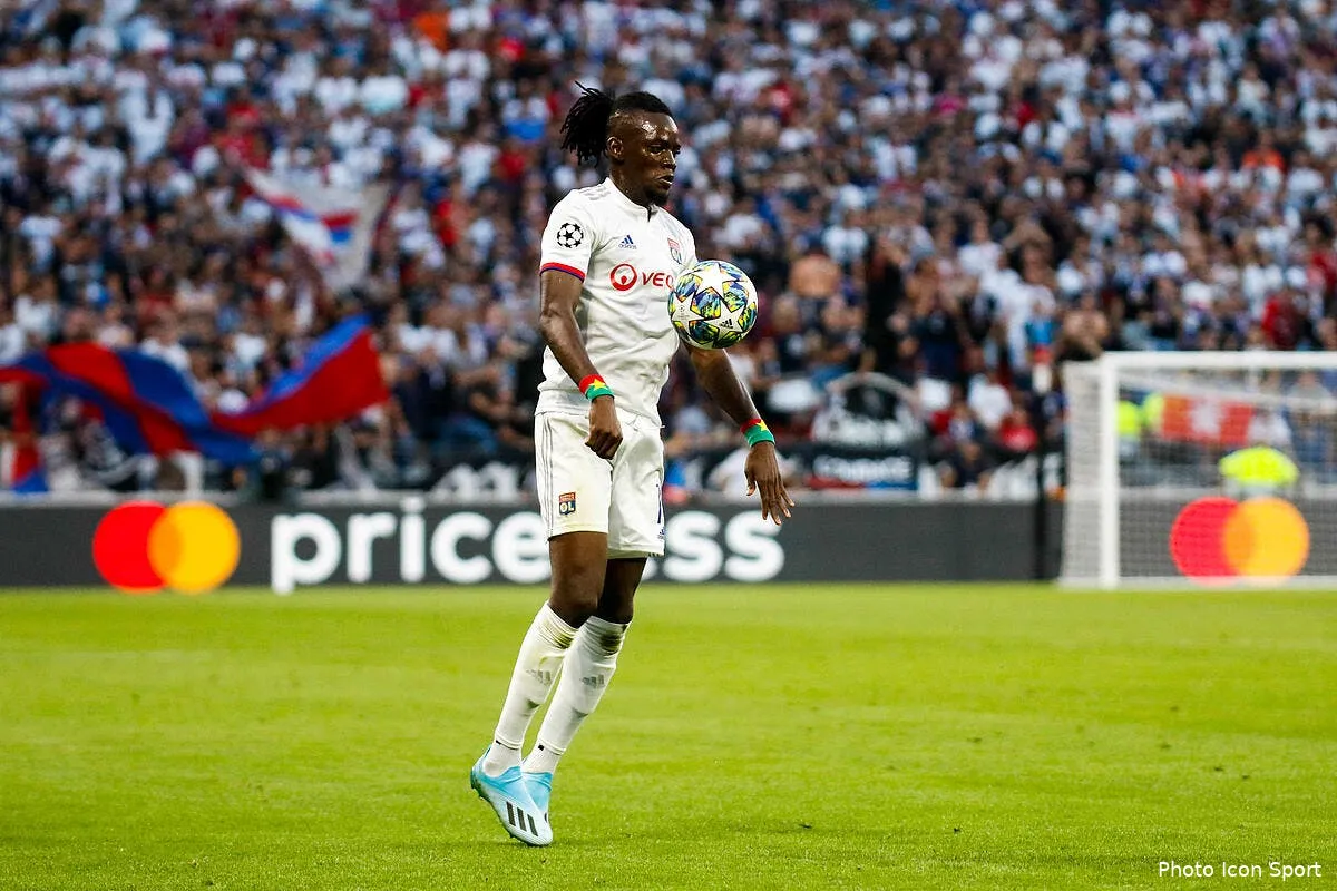 ol trop fort contre le zenith traore est devenu intouchable bertrand traore 10271221