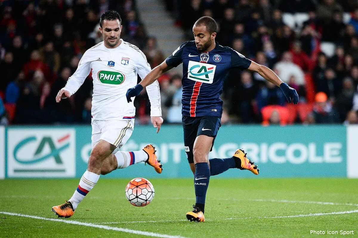 ol un casse tete defensif et une solution inedite face au psg iconsport nlg 100216 17 75134814