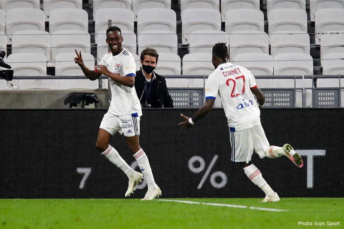 ol un double dans le derby le reve premonitoire de kadewere icon 25i4559 copie 298851