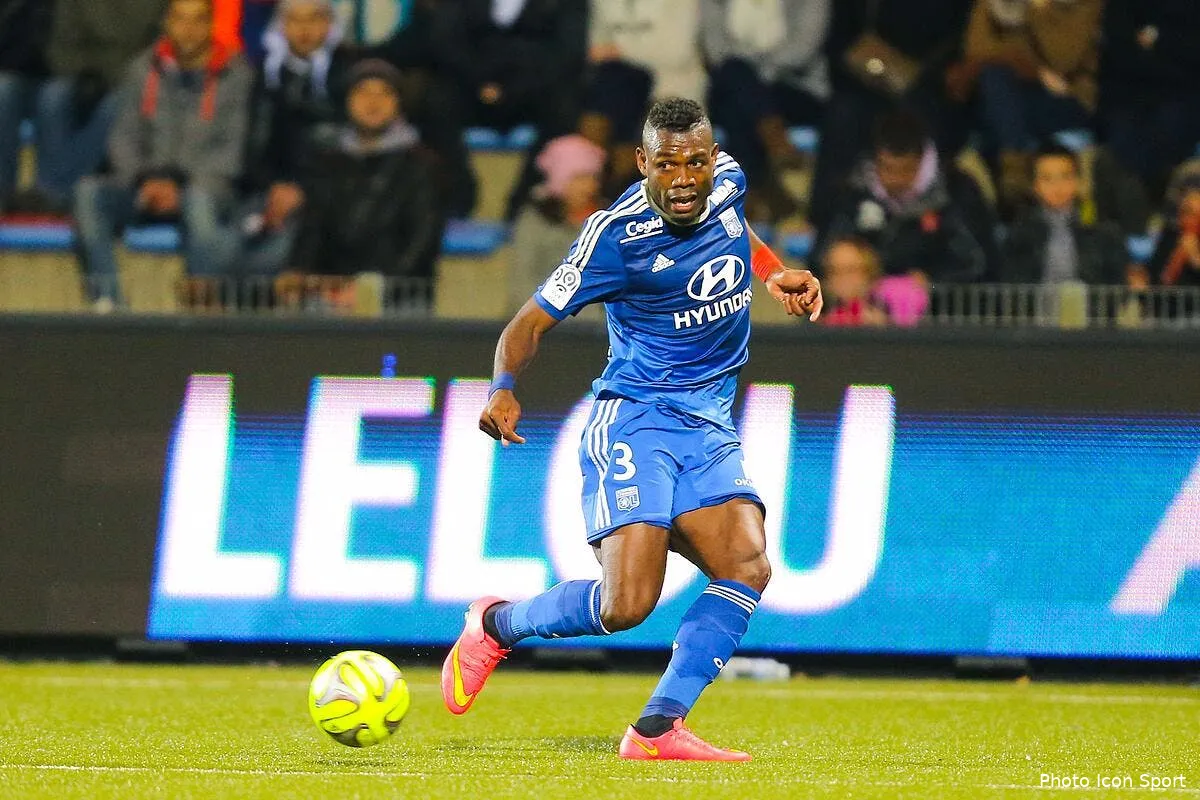 ol un gros cheque et bedimo s eloigne de l om bedimo 6144762