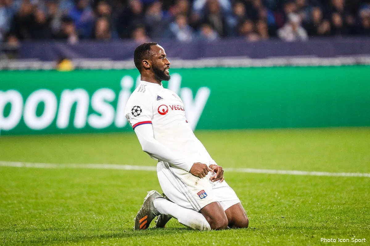 ol un gros cheque pour dembele mu est ok icon bia 051119 08 10270429