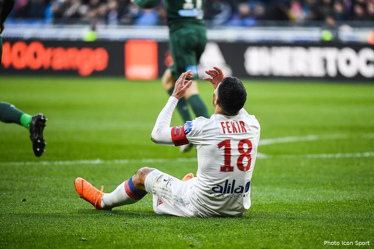 ol un gros souci avec fekir la presse anglaise confirme iconsport icon dib 250218 10 07221341