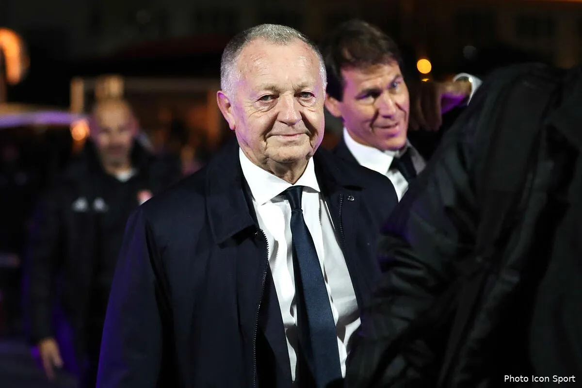 ol un mercato devastateur grimaud tremble pour lyon icon blo 021119 10 25280397