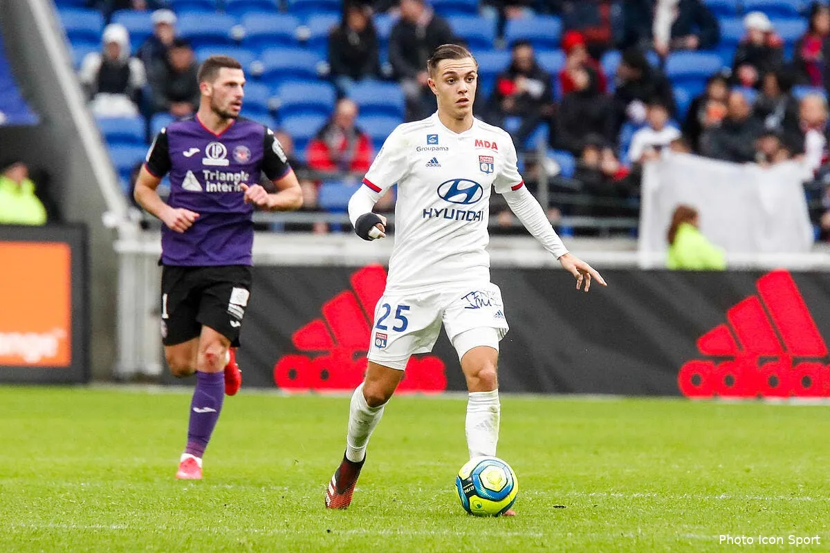 ol un physique rikiki mais un enorme qi caqueret est indiscutable icon bia 260120 41 82277185