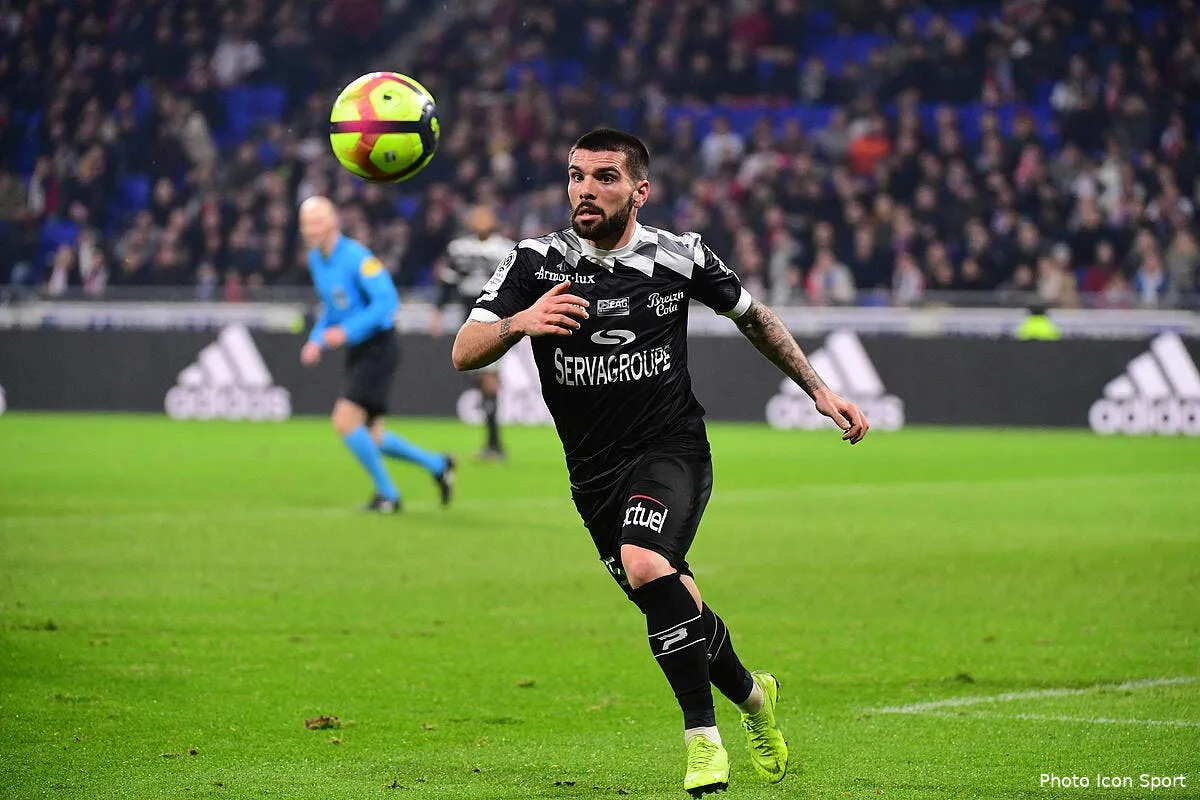 ol un premier duel avec marseille s annonce au mercato icon win 150219 01 81207250161