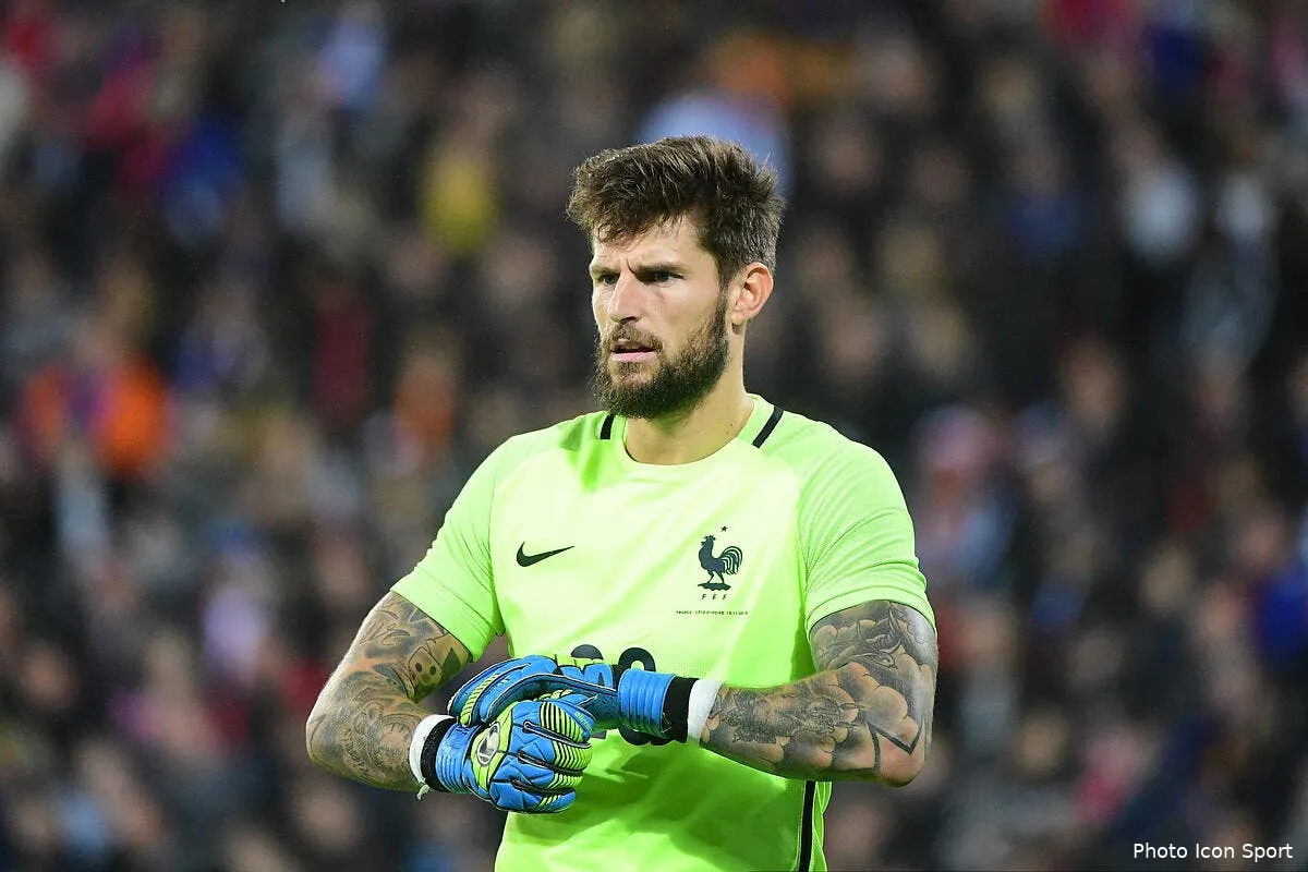 ol une invraisemblable rumeur envoie costil a lyon iconsport win 151116 01 16348165566