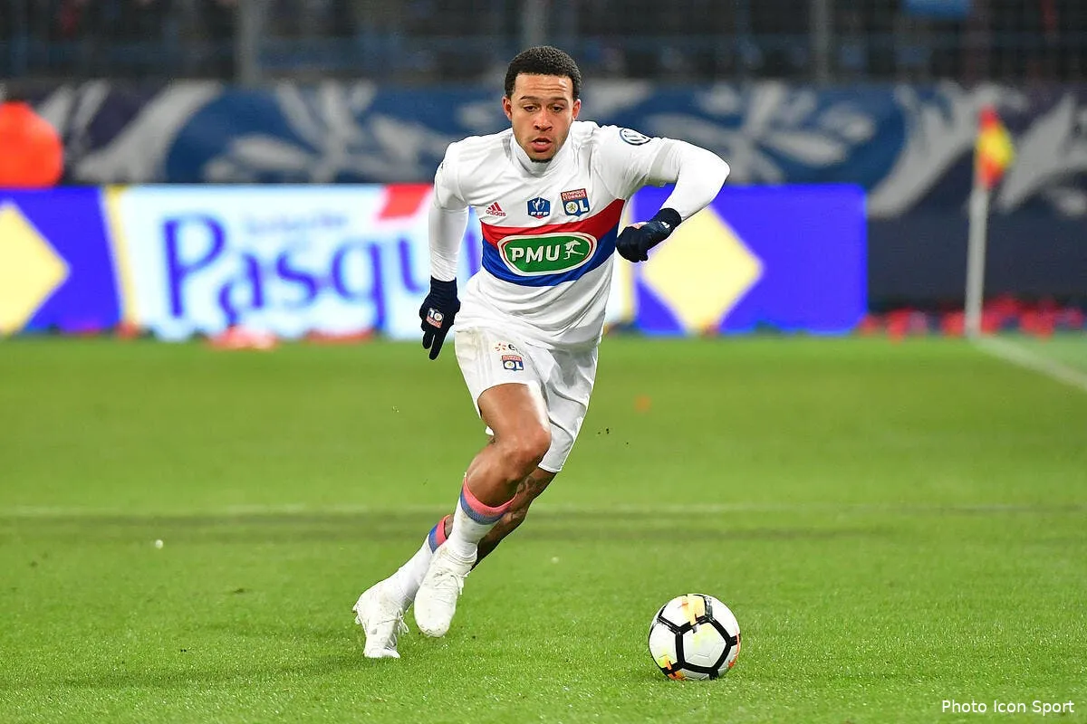 ol une offre colossale de 30me pour memphis au mercato icon win o10318 01 41528211791