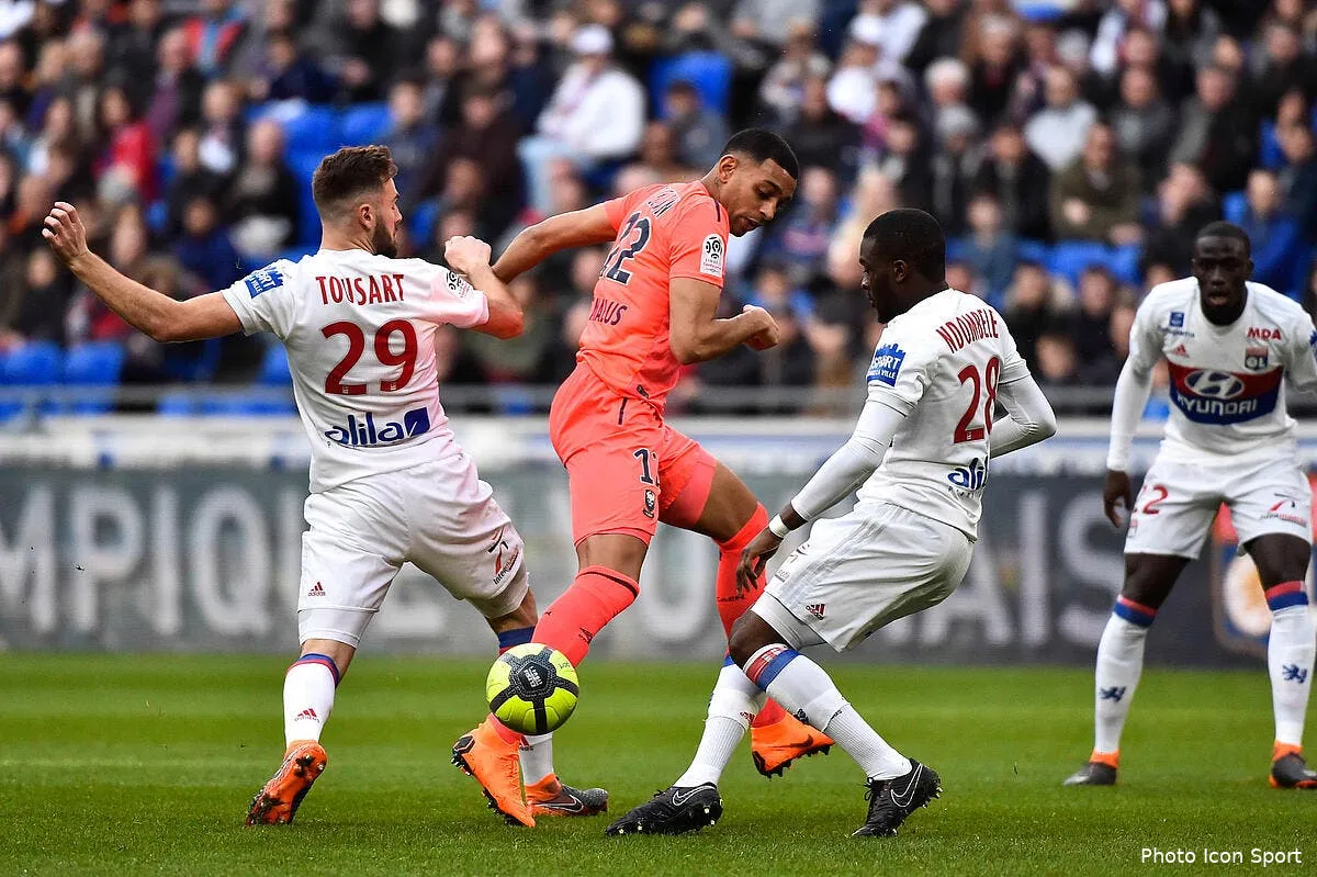 ol venu pour tousart et memphis un club change d avis au mercato iconsport icon laf 110318 08 12213587