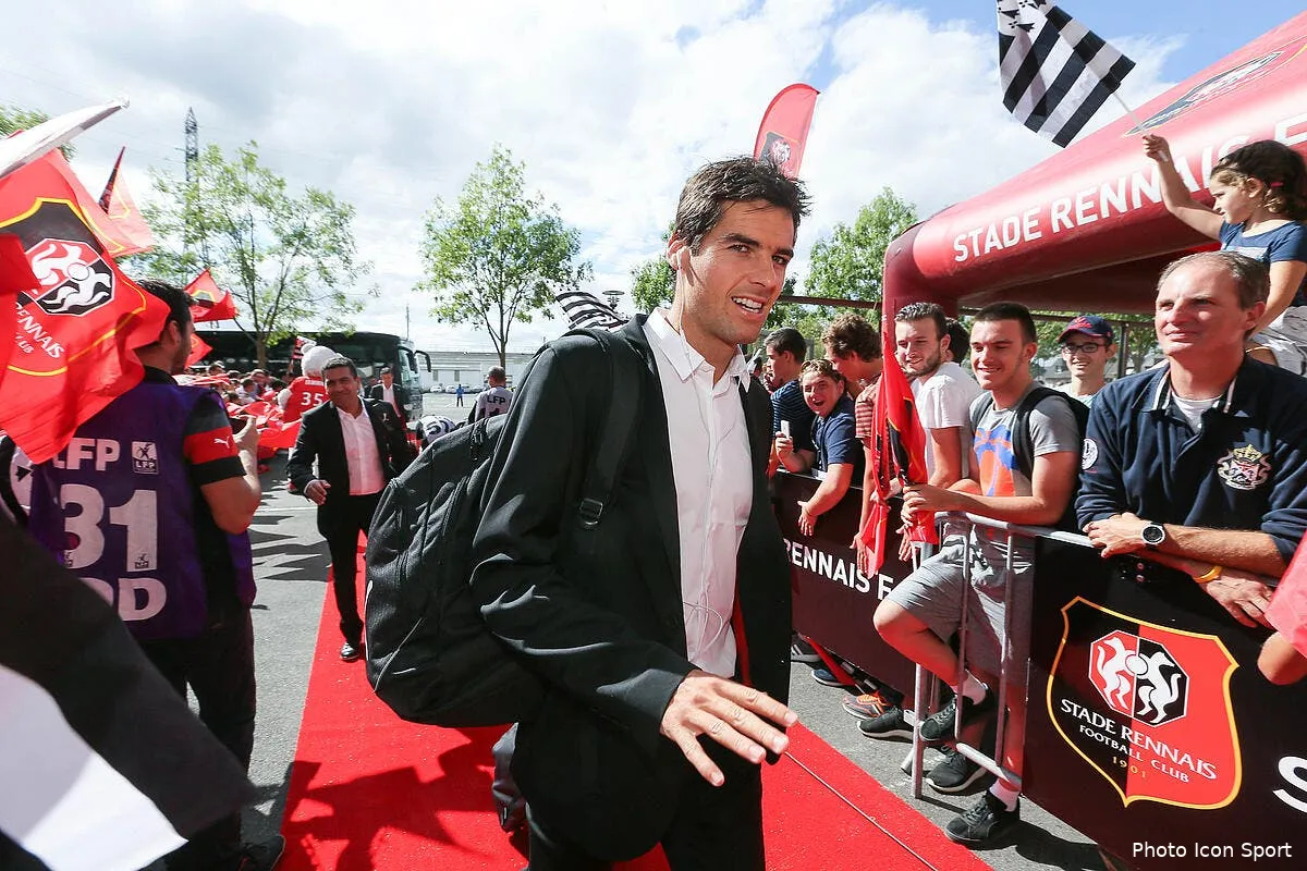ol yoann gourcuff n a pas fait ami ami avec un chirurgien star iconsport vmi 110916 10 85155990