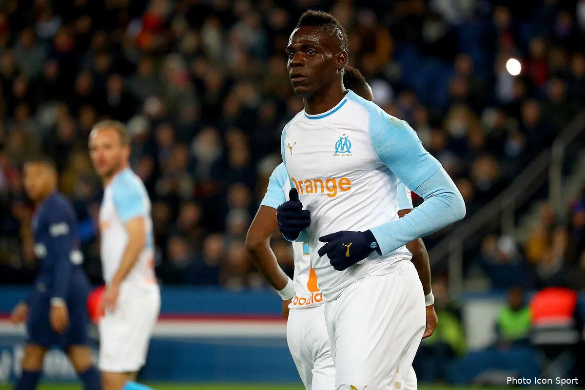 om 4me et balotelli s eloigne de marseille icon 190317p22798 1256421