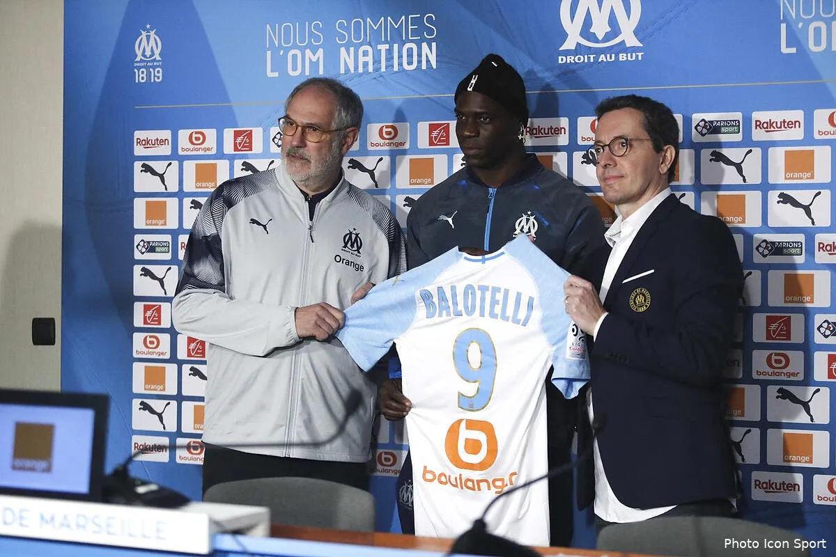 om 5 departs au mercato le grand menage se confirme icon wal 230119 01 37253949