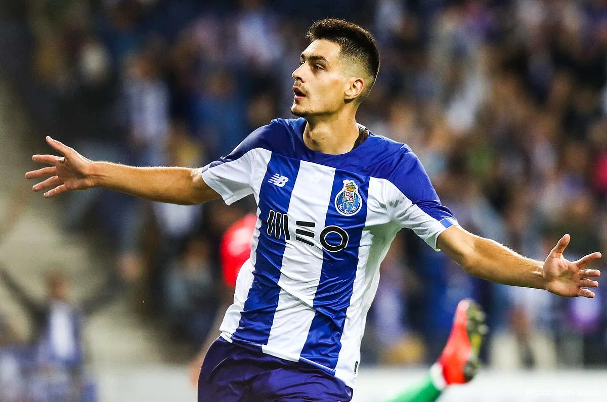 om 8 me et on oublie alvaro gonzalez au mercato icon ci sports 20190925 35737336285041