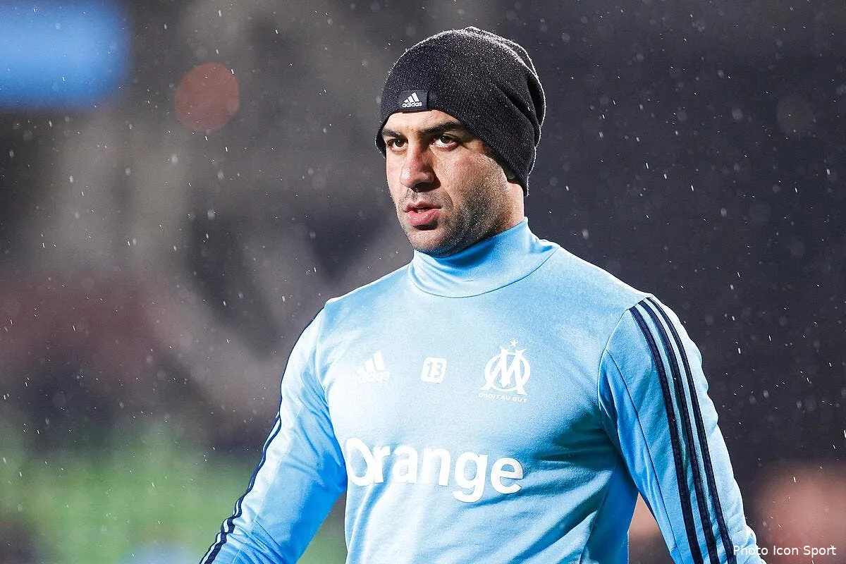 om abdennour en a marre de cirer le banc a marseille iconsport icon mrv 291117 25 29209113