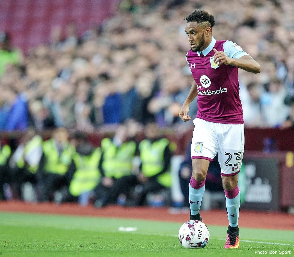 om amavi arrive l om et aston villa ont trouve un accord iconsport bpi 240916 100 18189079