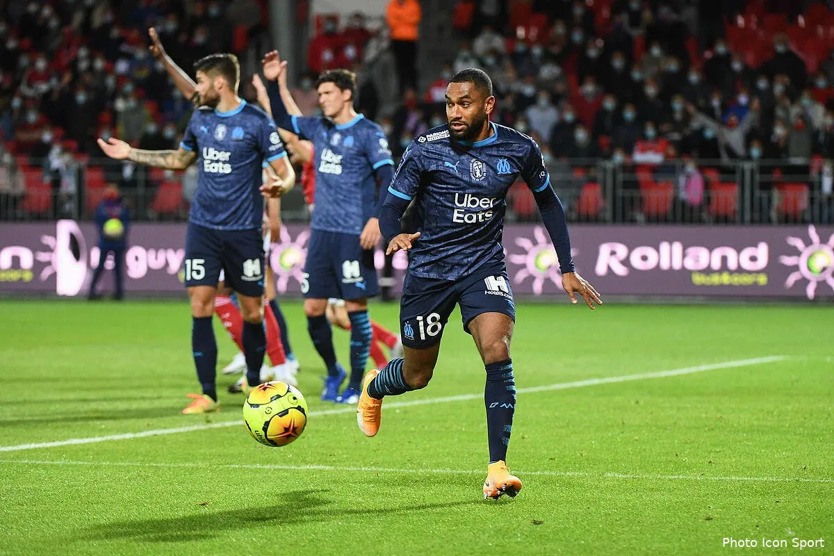 om amavi et marseille une prolongation bouclee en express icon dib 300820 10 112 299729