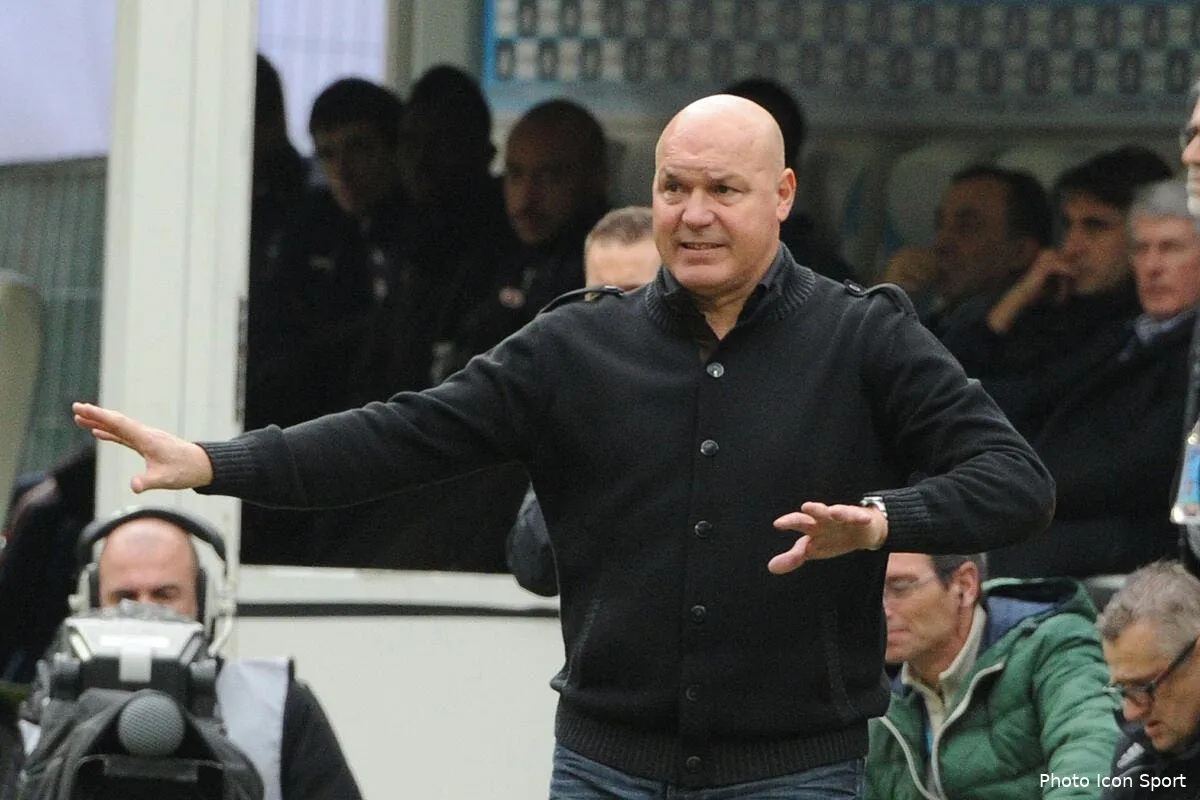 om anigo est vexe et promet bien du plaisir dans ce dossier iconsport pet 221213 02 09172304