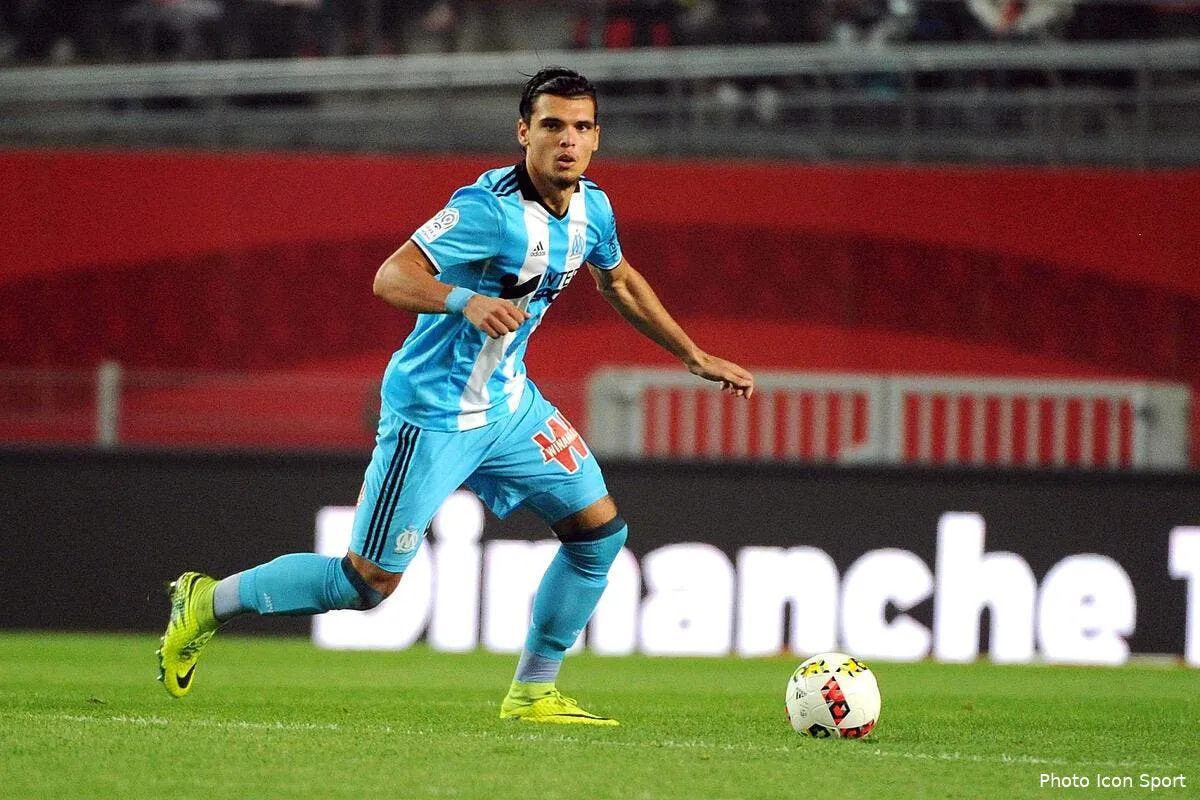 om arrive neerlandais ce defenseur pourrait repartir tunisien iconsport val 210916 05 35172932