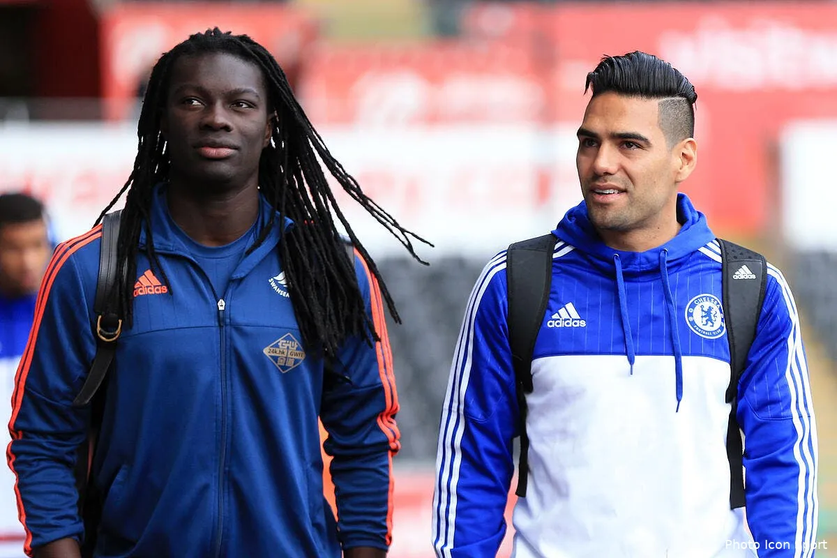 om bafetimbi gomis prete par swansea ca se discute iconsport 26025193147340