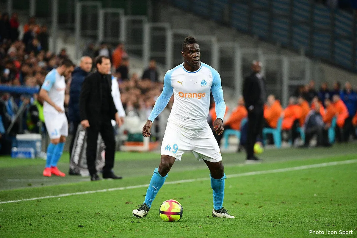 om balotelli cartonne un premier club craque au mercato icon win 100319 01 83879248193