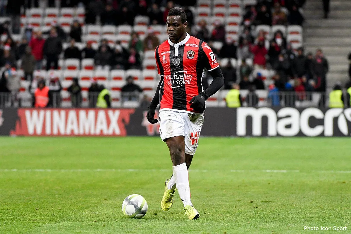 om balotelli pour 10me pierre menes trouve que c est cadeau iconsport icon anp 171217 45 07224763