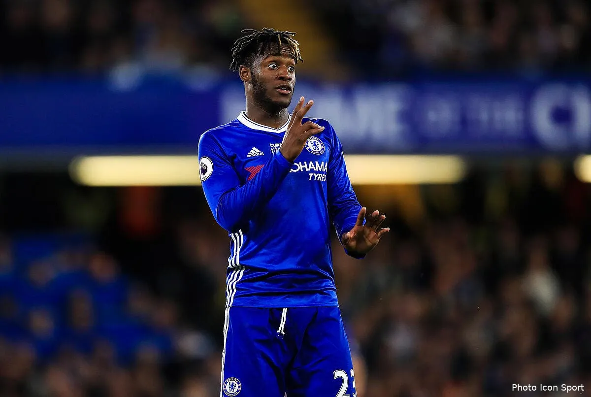 om batshuayi a tranche pour son avenir a chelsea iconsport 31325400186899