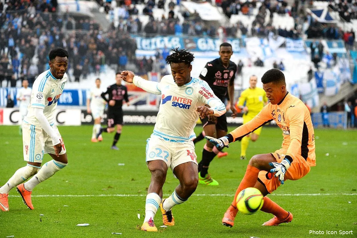 om batshuayi marseille n a pas mieux en attaque iconsport pet 060316 02 16136436