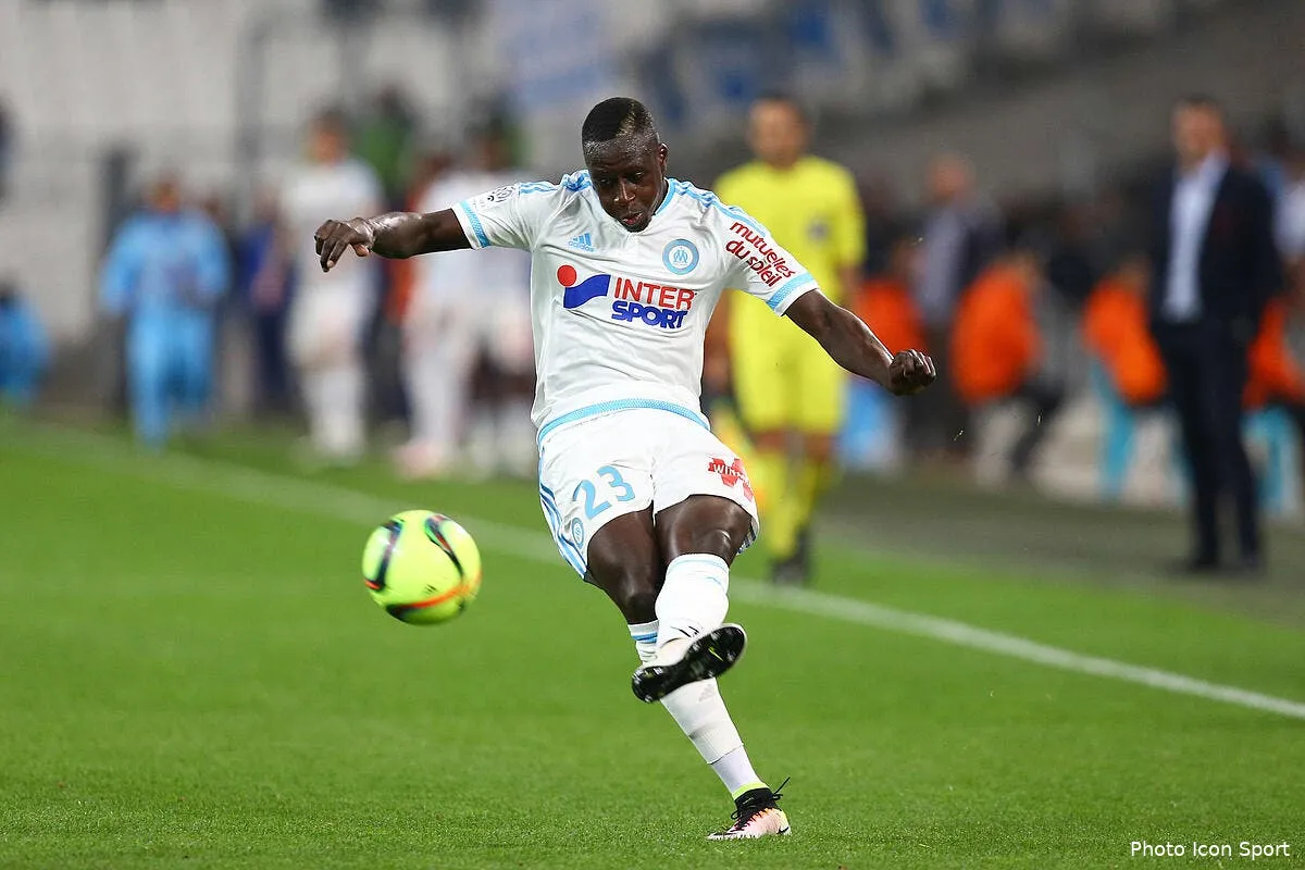 om benjamin mendy fait ses valises et signe 5 ans a monaco iconsport blo 100416 89 39146600