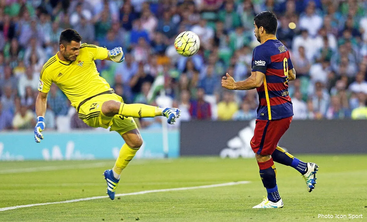 om ca bouge autour d un gardien a 8 me dans le viseur de l om iconsport mar 300416 05 27177890