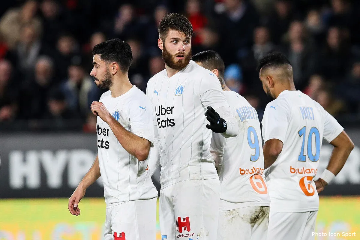 om caleta car la premiere surprise d aldridge a marseille caleta car 6276143