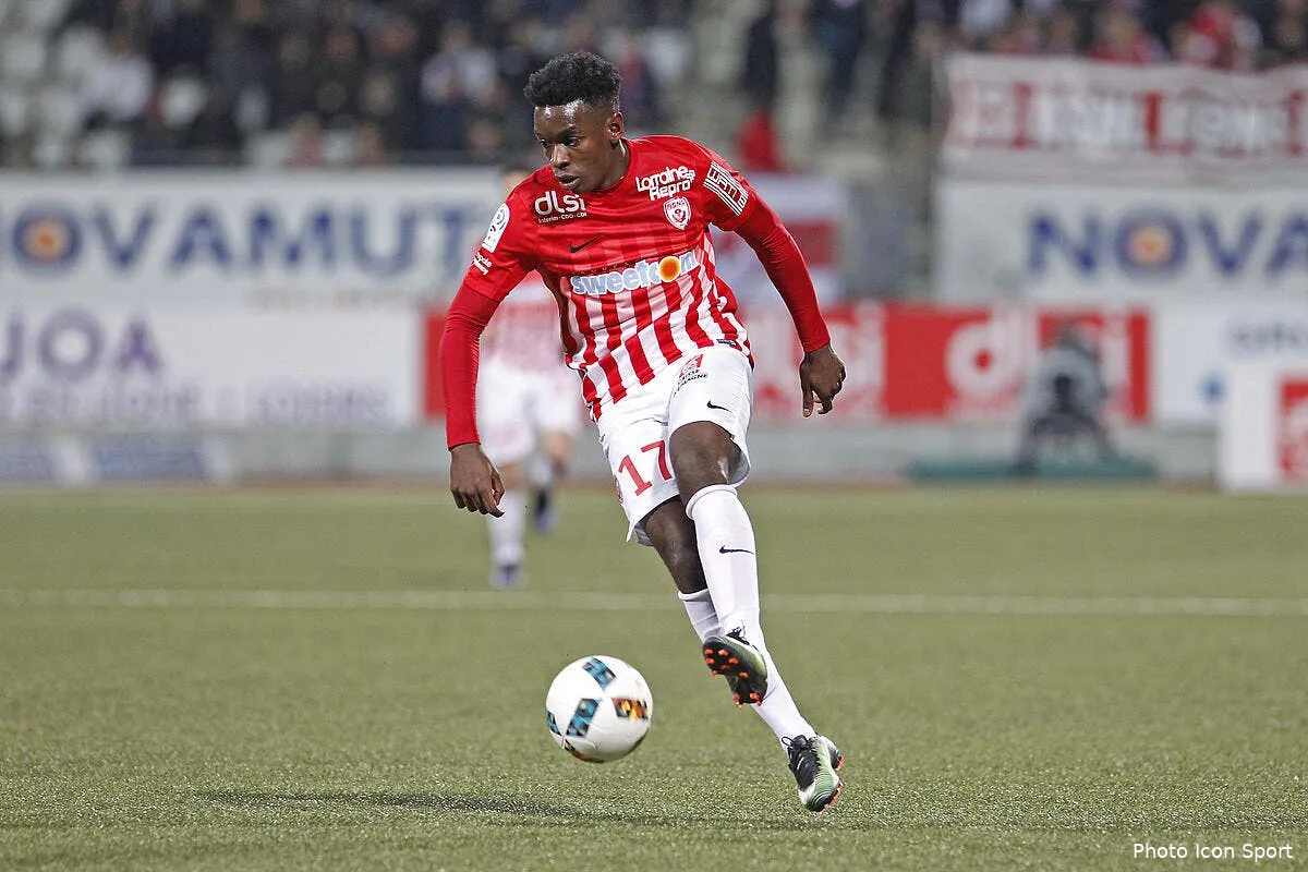 om ce jeune espoir de ligue 1 calme les ardeurs de l om avant le mercato iconsport mrv 110317 08 32179480