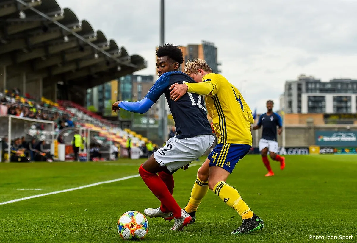 om ce prodige creve l ecran zubi accelere au mercato icon 1697010258779