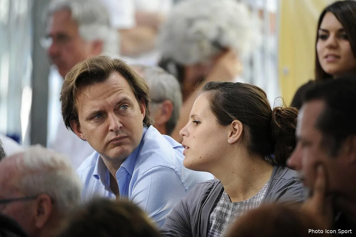 om cet homme de l ombre raye de la carte par mccourt icon aim 140410 05 33242949