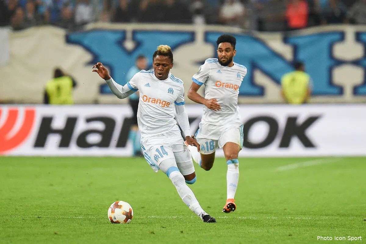 om chaud lapin clinton njie au coeur d une sale histoire icon dim 260418 10 18224305