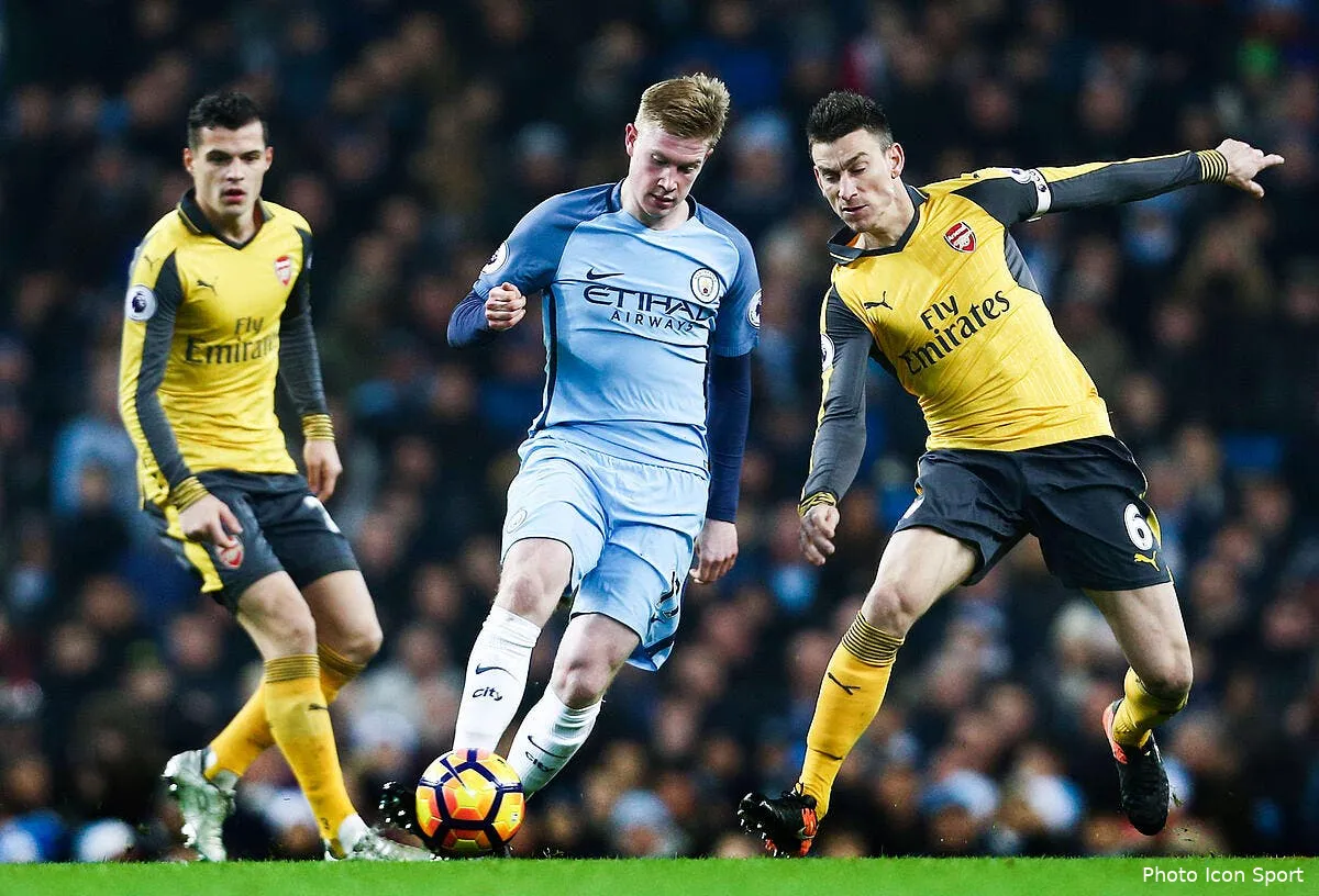 om courtise par guardiola koscielny est la priorite de l om en defense iconsport bpi 181216 933 06178444