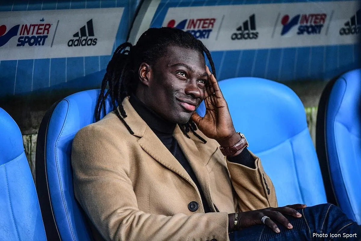 om devinez qui traine dans les couloirs de la commanderie iconsport win 260217 10 152184447