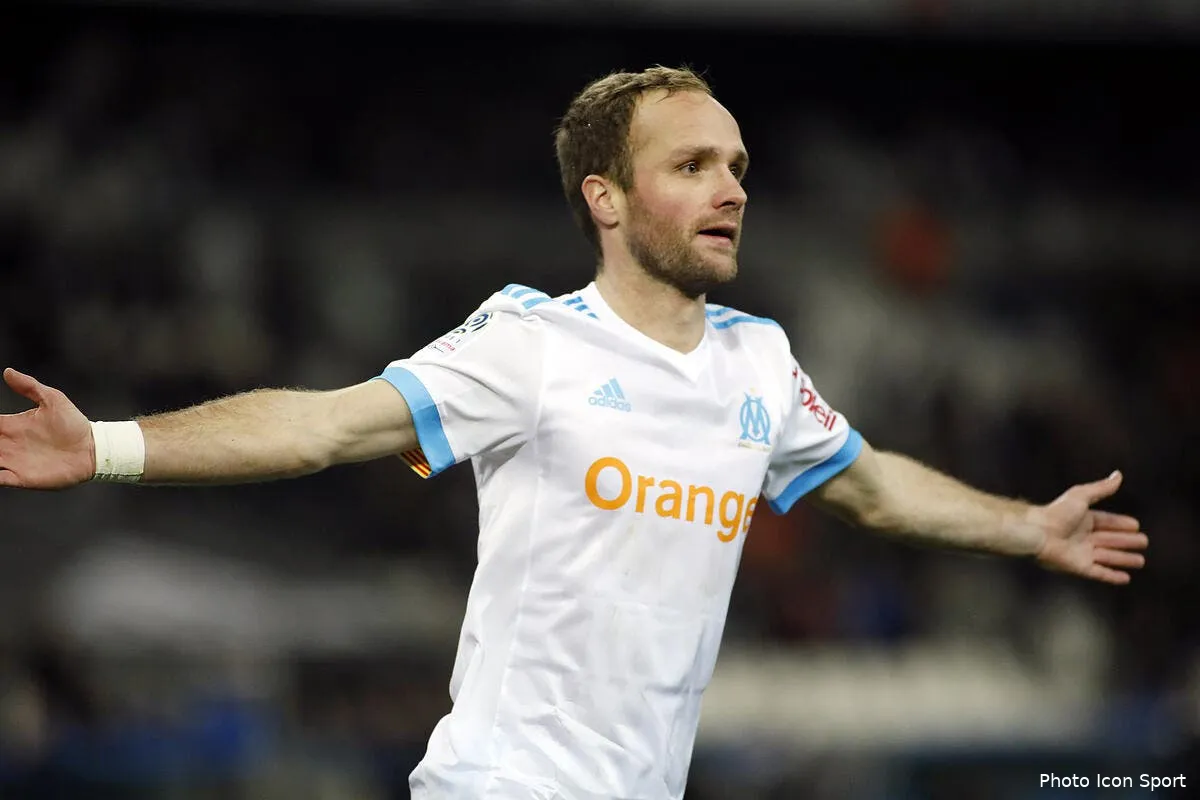 om en feu germain devient le grand attaquant iconsport icon ruo 020218 04 40210141