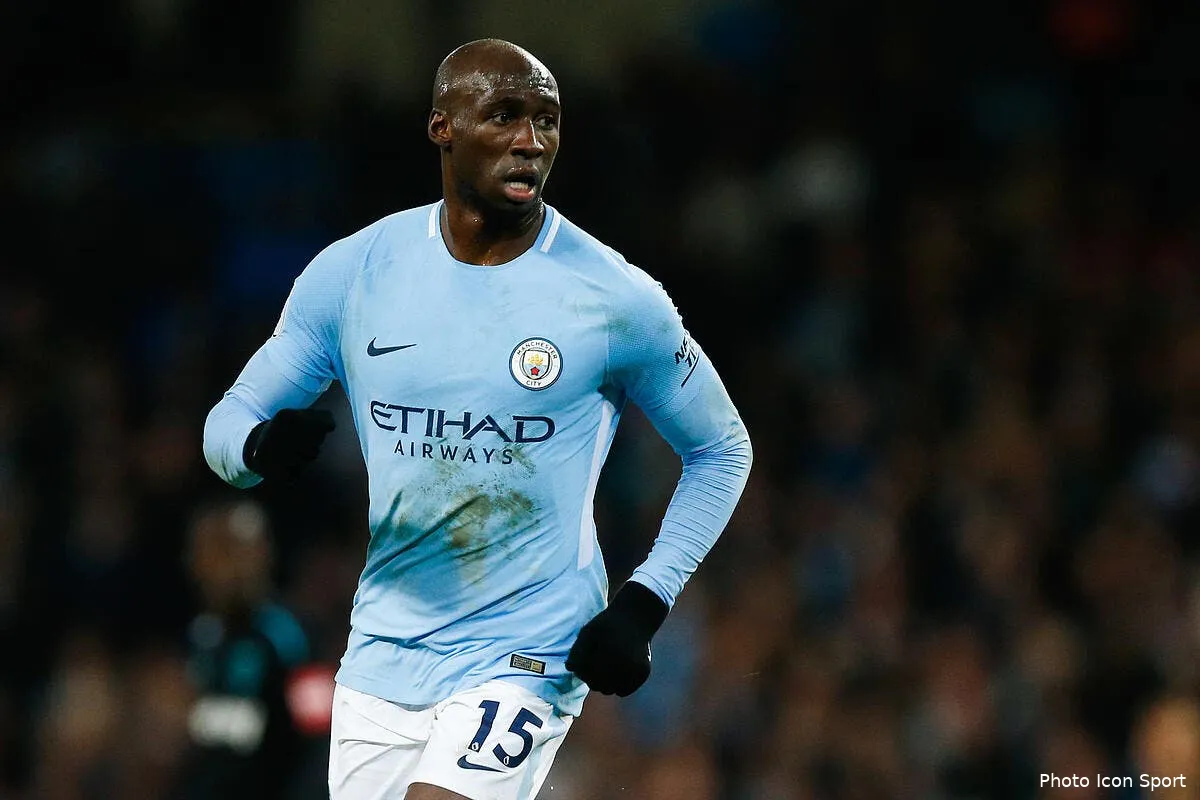 om et si l om faisait une diarra avec ce defenseur au mercato icon spi 031217 11 04240615