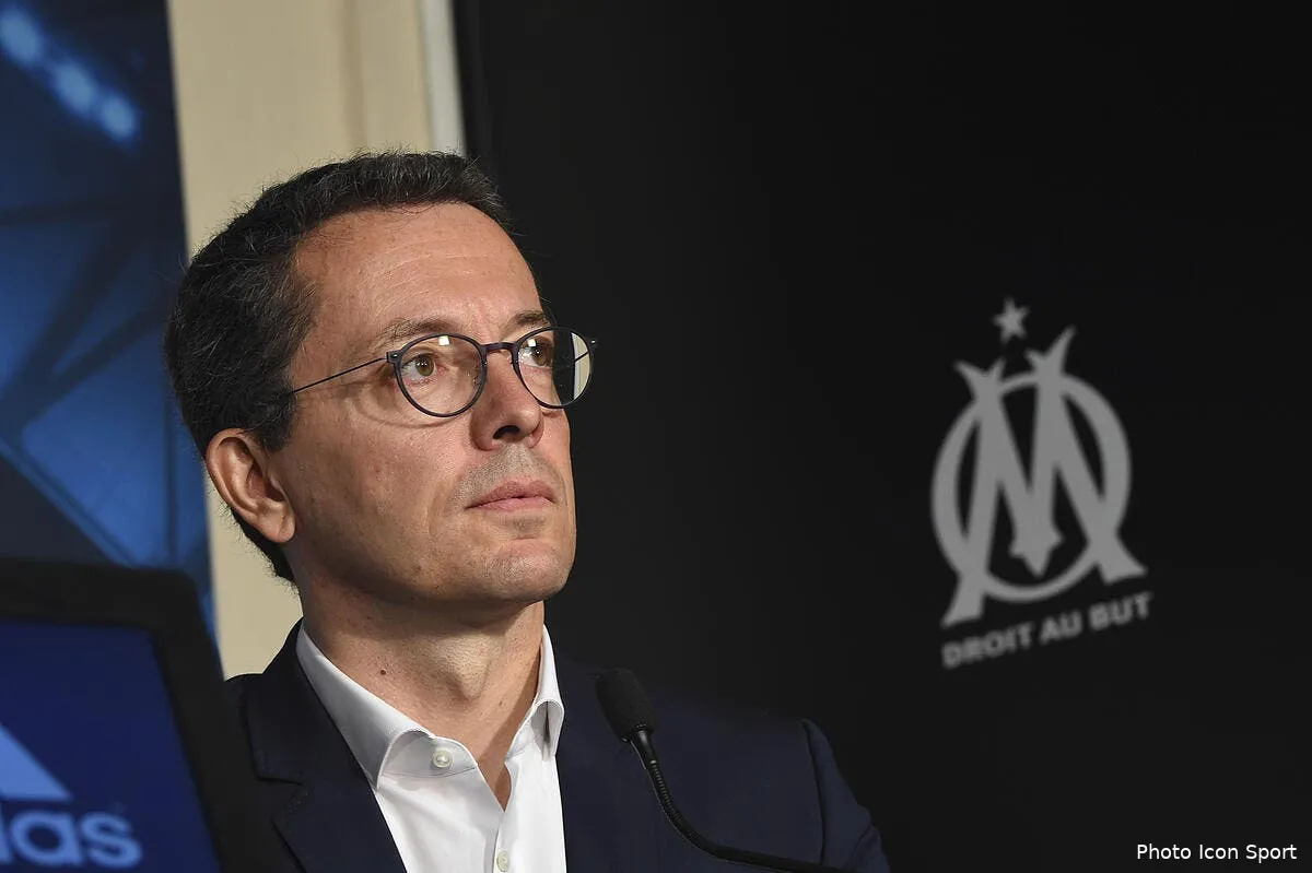 om eyraud entretient le grand flou autour du grand attaquant iconsport icon dim 060717 05 11190393